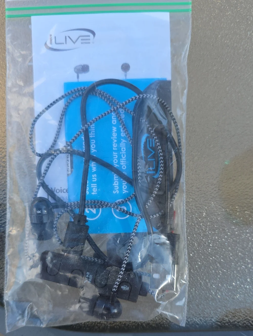 Black Braided In-Ear Earbuds with Inline Controls